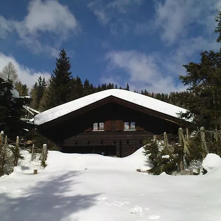 Gerlitzen-Huette Villa Treffen Room photo